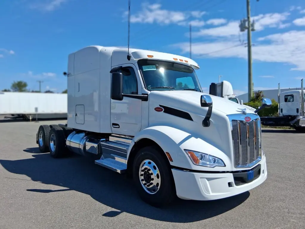 Peterbilt 579  2026