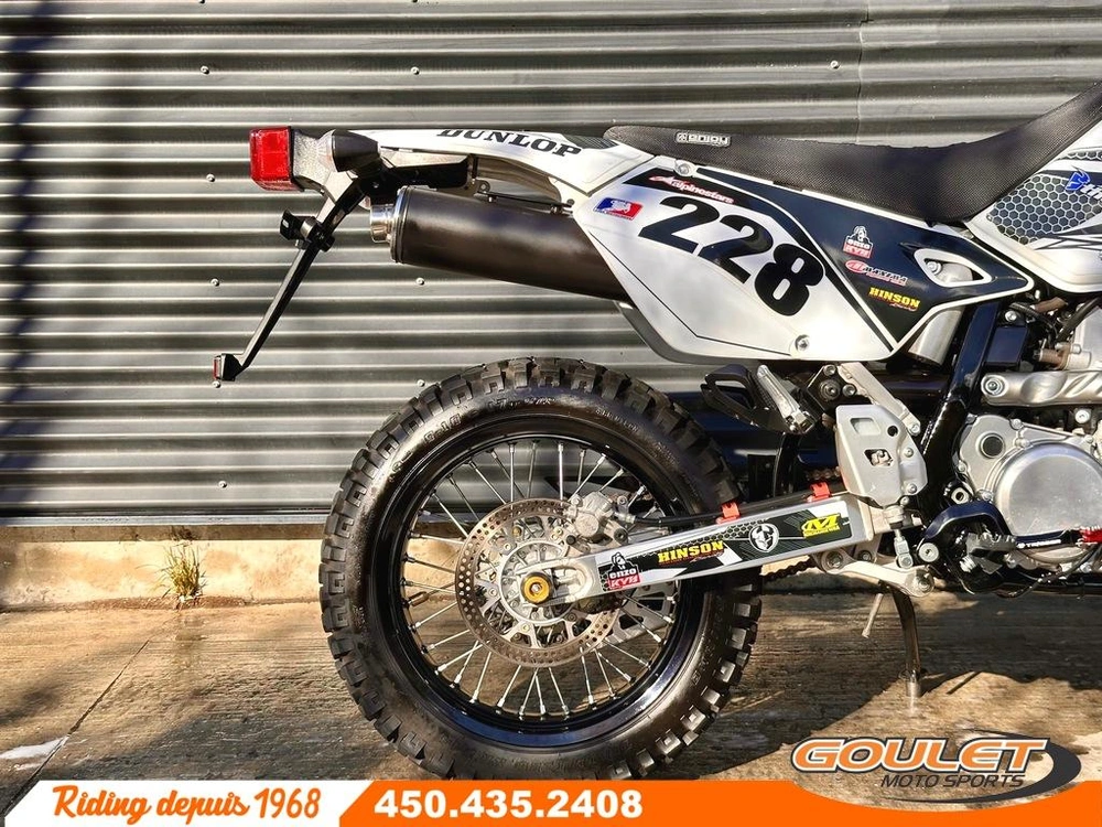 Suzuki Drz 400 2022 alt