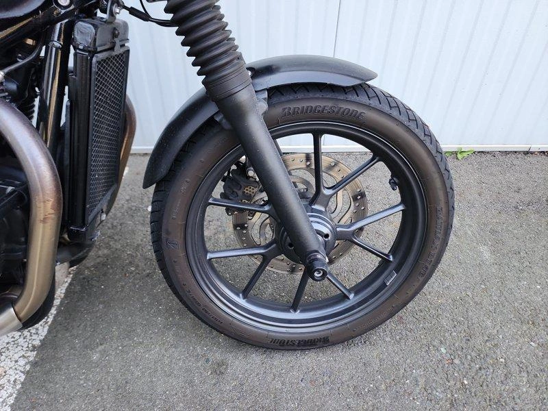 2016 Triumph Street Twin alt