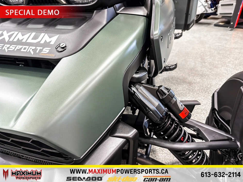 2025 Can-am Canyon Redrock alt