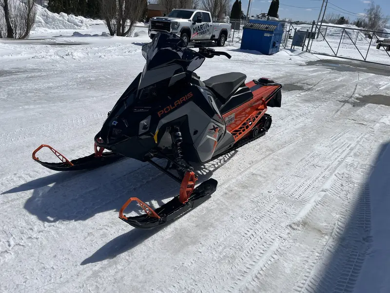 Polaris 850 SWITCHBACK XC 146 2023