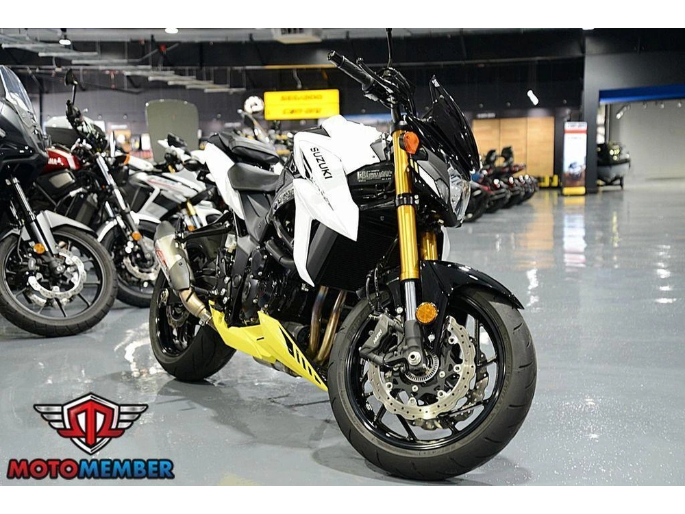 2023 Suzuki Gsx-s750z alt