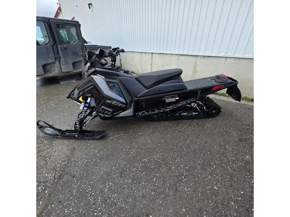 2022 Polaris 850 Indy Xcr 136 alt