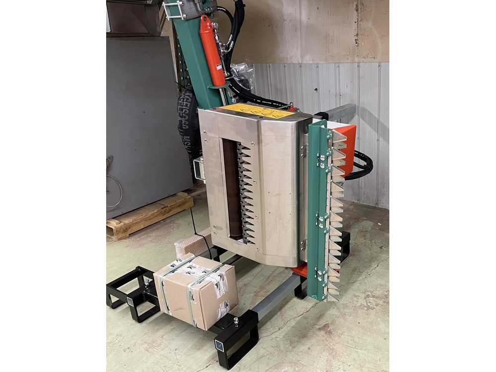 Clemens Leaf Remover 2024 alt
