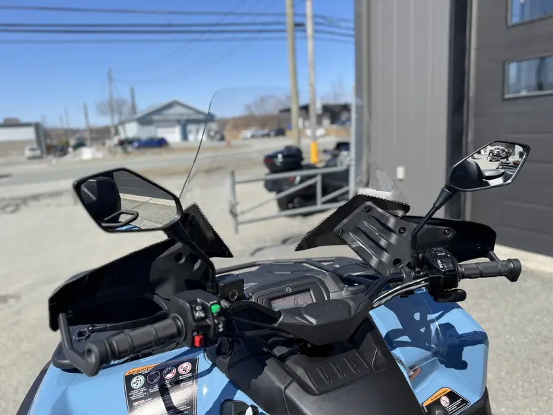 Can-Am OUTLANDER MAX XT 700 ÉQUIPÉ! 2026