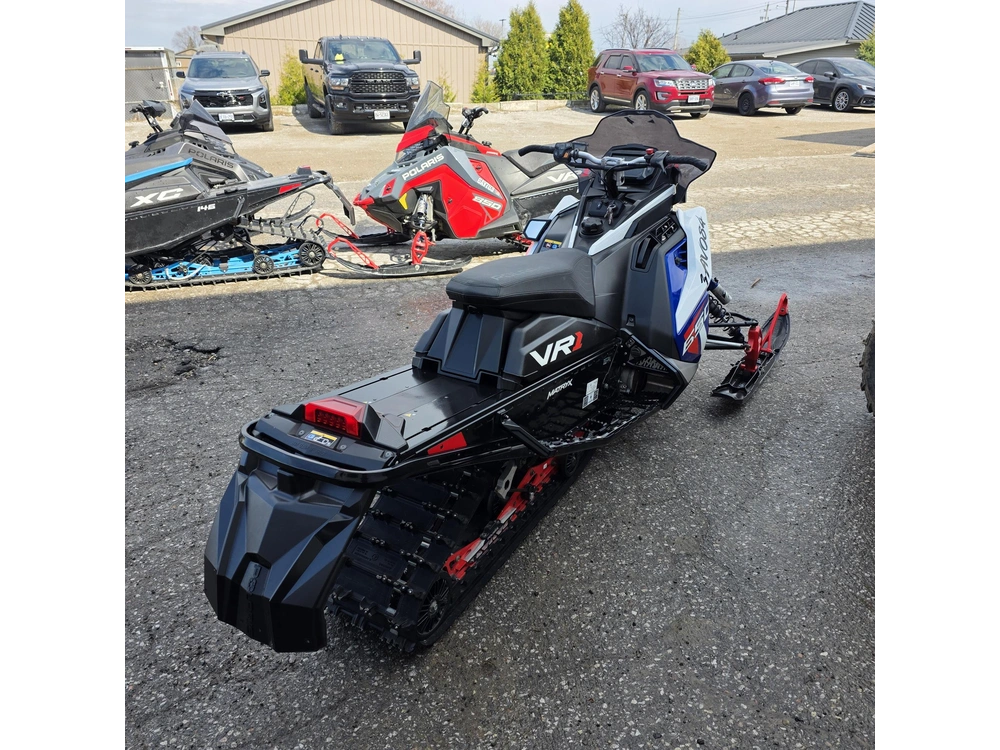 2023 Polaris 650 Indy Vr1 129 alt