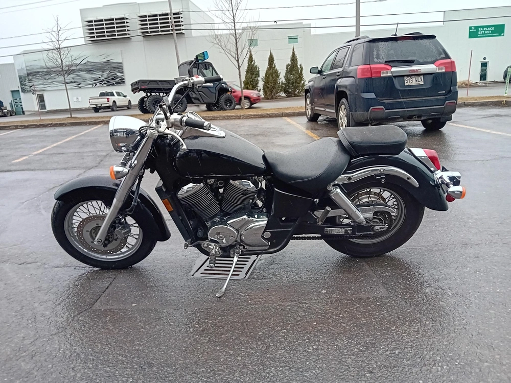 Honda Vt750 2003 alt