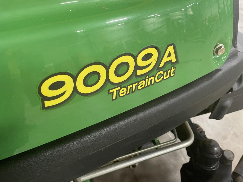 2020 John Deere 9009 alt