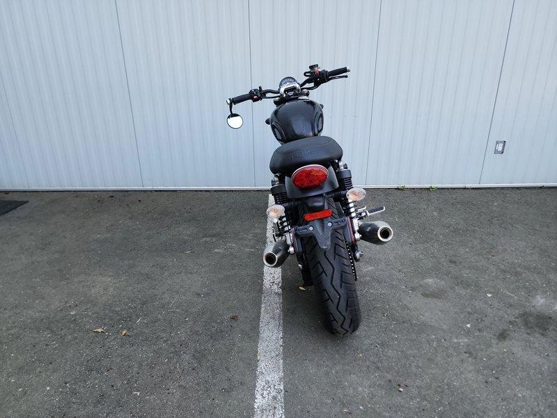 2016 Triumph Street Twin alt