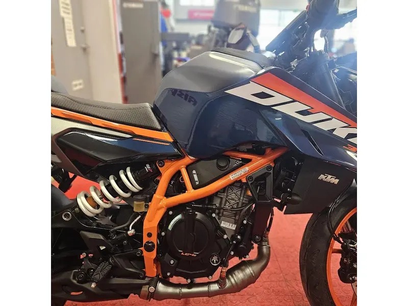 2025 KTM DUKE 390