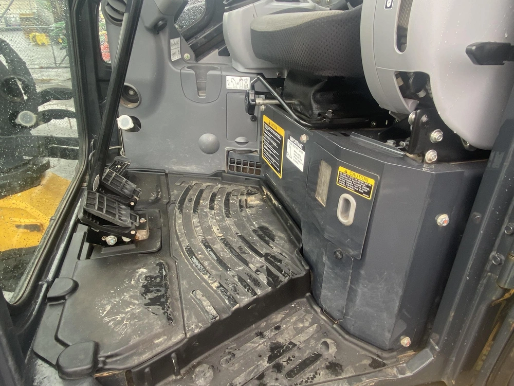 John Deere 60 P 2023 alt