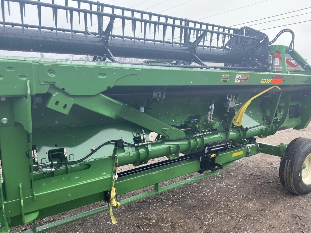 John Deere Rd35f 2023 alt