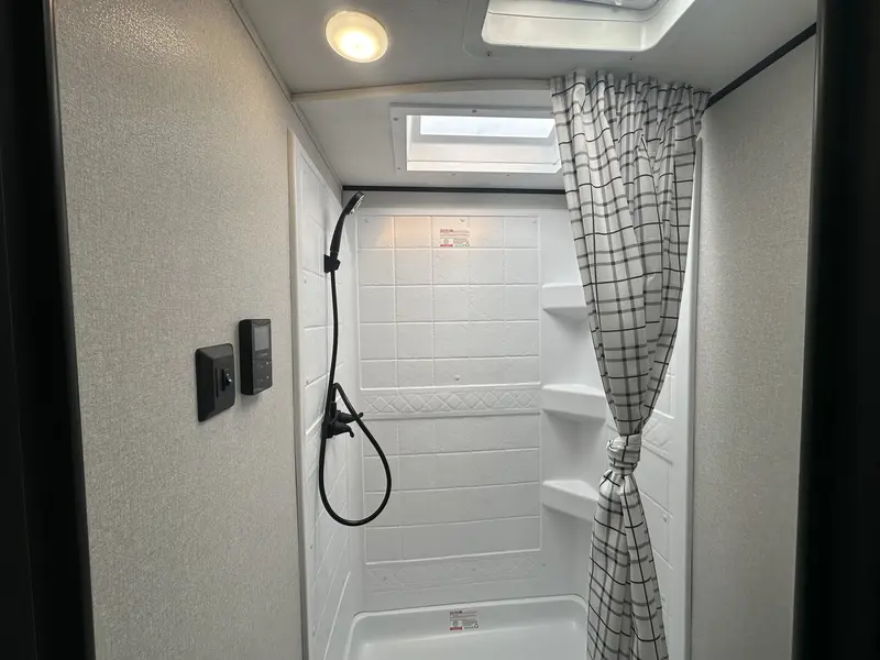 2026 Jayco JAY FLIGHT SLX 261BHS thumbnail 14