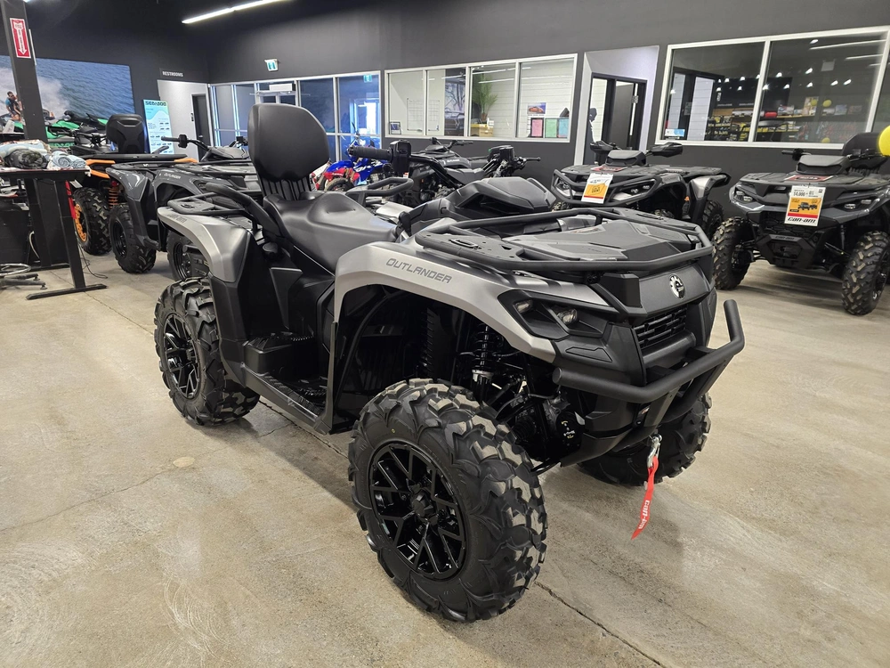 2026 Brp Outlander Max Xt 700 alt