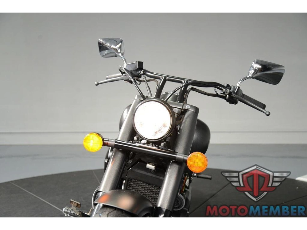 2022 Honda Shadow Phantom alt