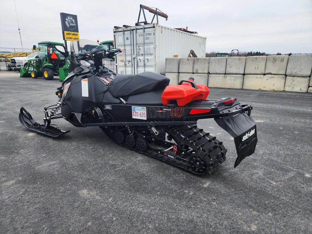 Ski-doo Renegade Enduro 900 Ace 2017 alt