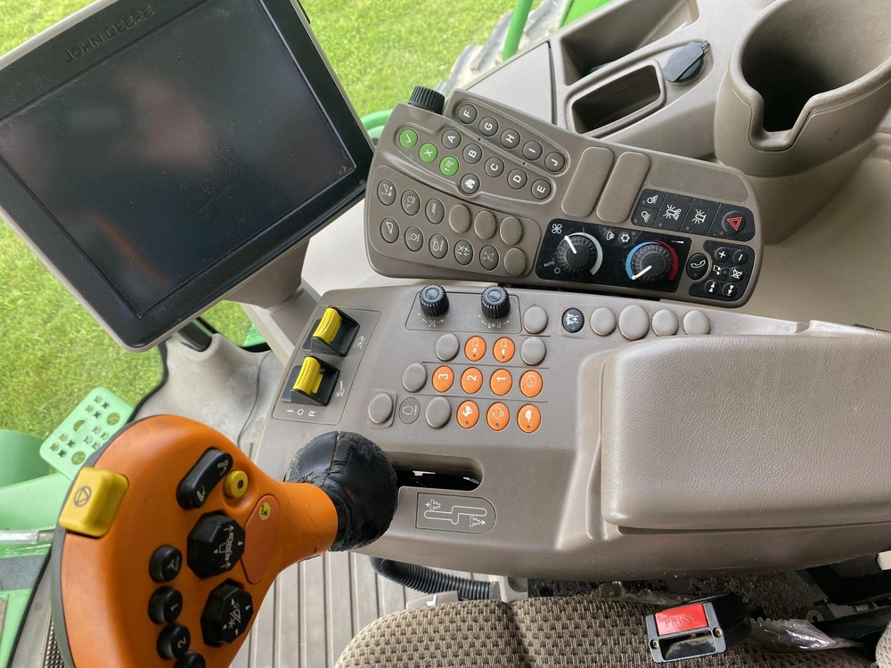 John Deere S660 2013 alt