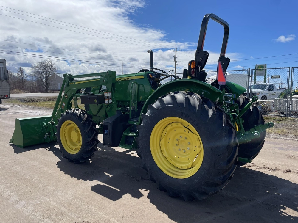 John Deere 5090e 2024 alt