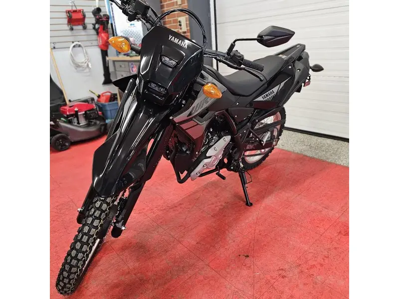 2026 Yamaha WR 125R thumbnail 3