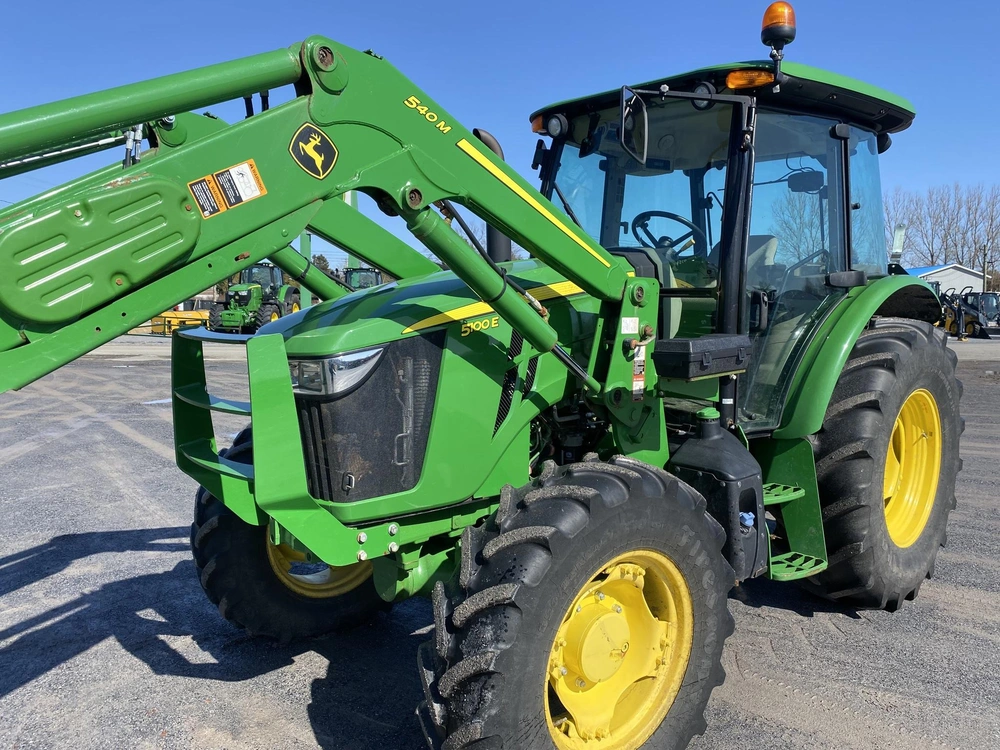 John Deere 5100e 2021 alt