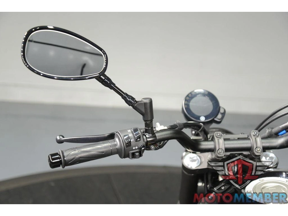 2025 Yamaha Xsr700 alt