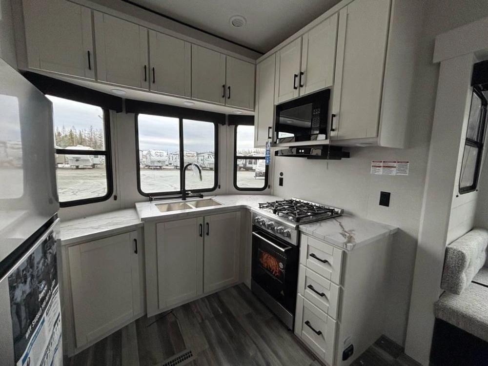 Jayco Jay Flight Bungalow 404loft 2026 alt