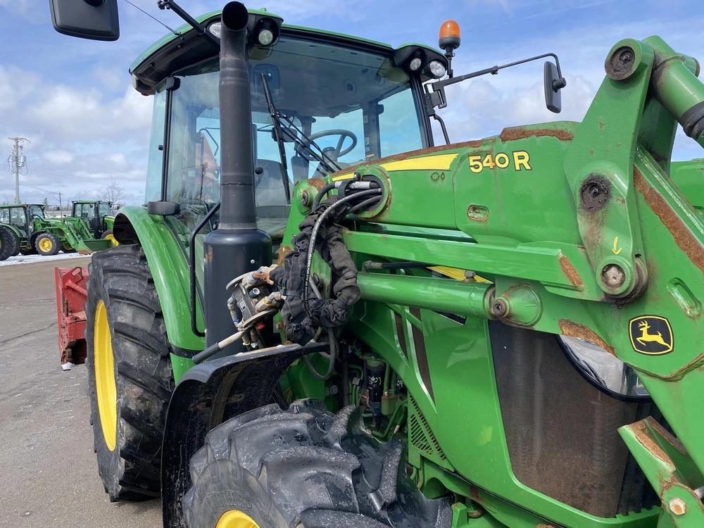2020 John Deere 5125r alt