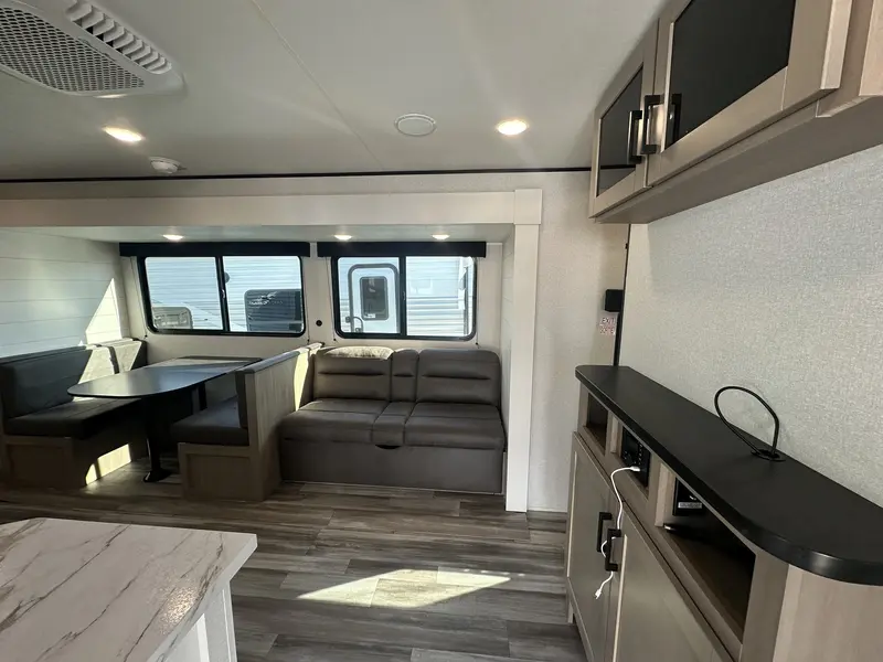 2026 Jayco JAY FLIGHT SLX 261BHS thumbnail 4