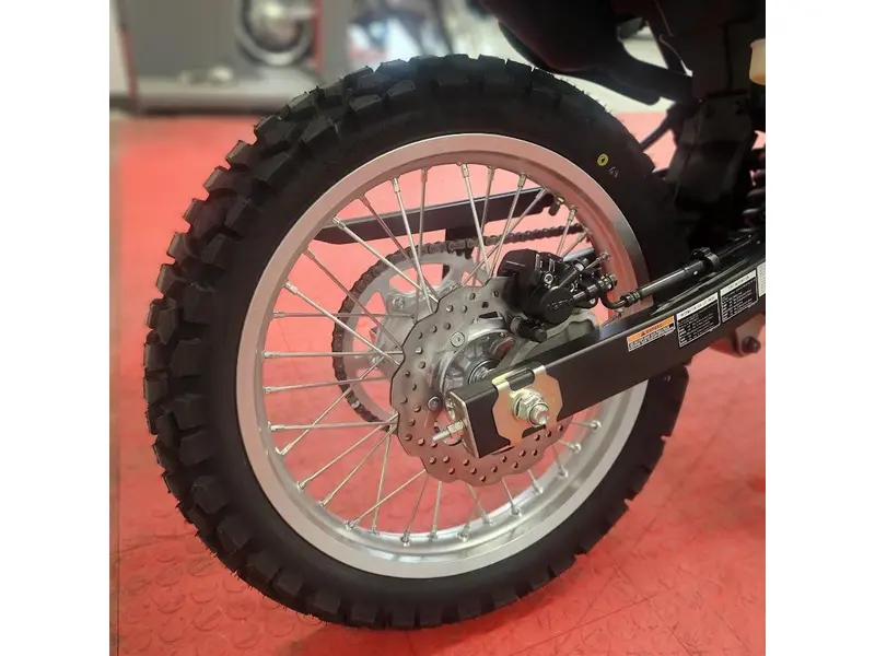 2026 Yamaha WR 125R thumbnail 15
