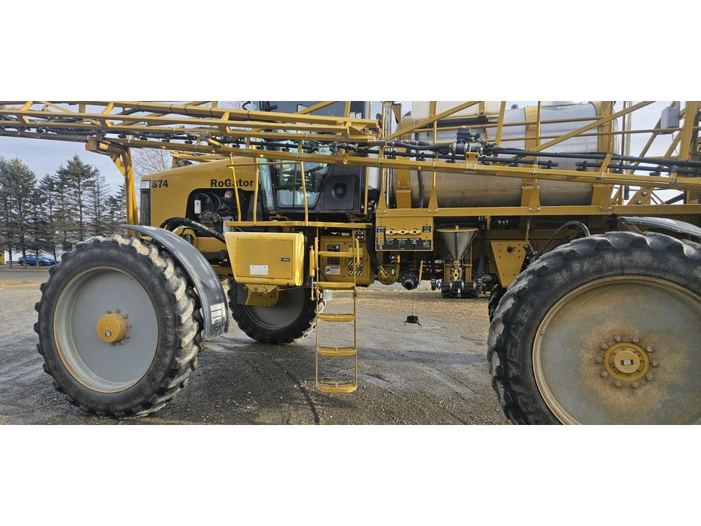 Rogator 874 2006 alt