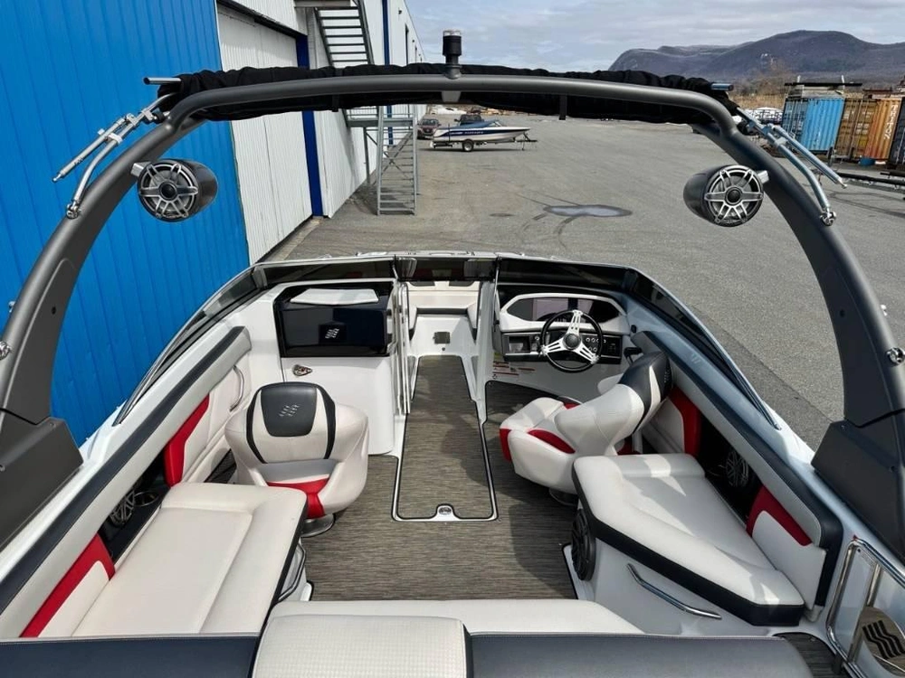 2020 Four Winns Hd220 Surf alt