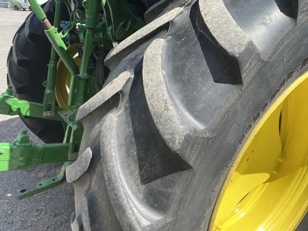 John Deere 6120m 2016 alt