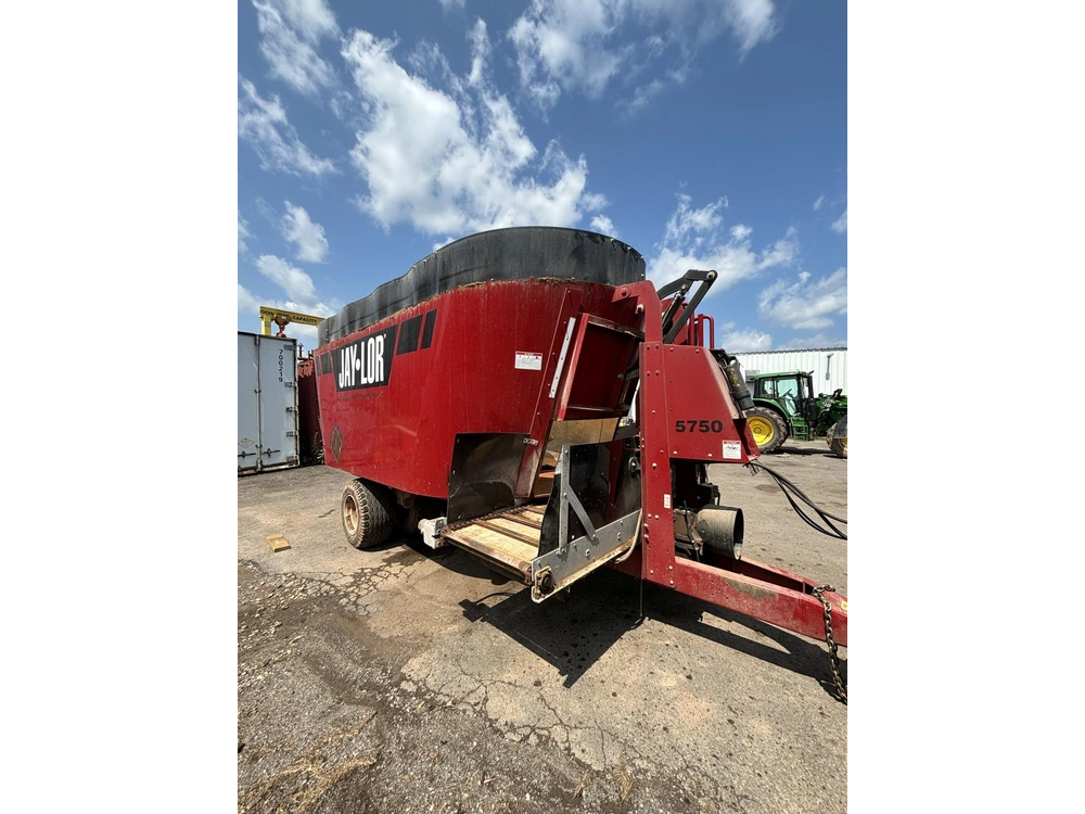 Jay Lor 5750 2021 alt