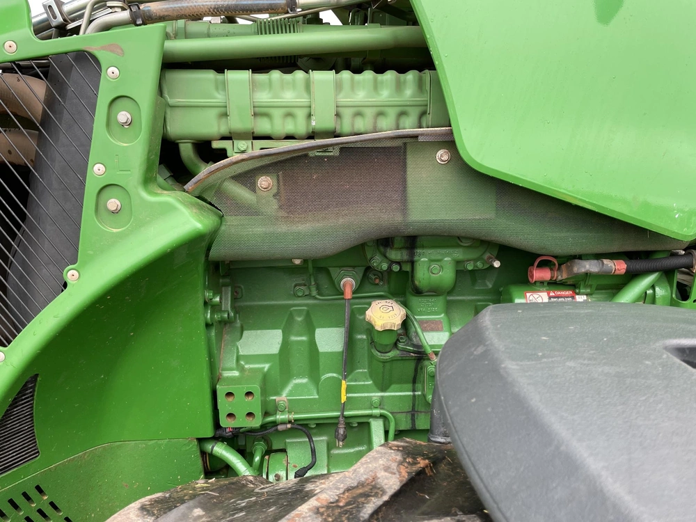 2018 John Deere 8320r alt