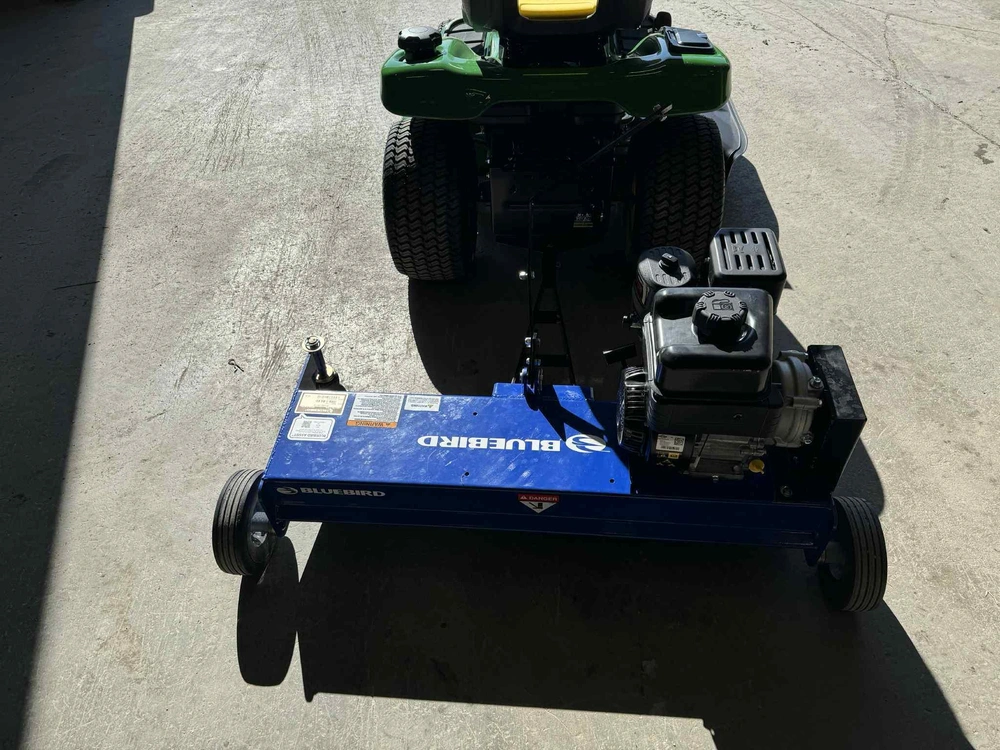 2025 Bluebird D110b alt