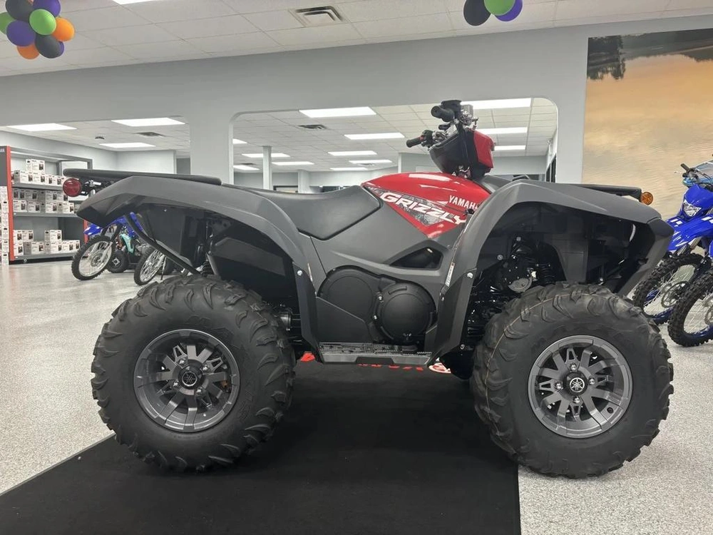 2025 Yamaha Grizzly Eps. $500 Rebate On Cash Deals Or Choose Financing Starting At 1.99% alt