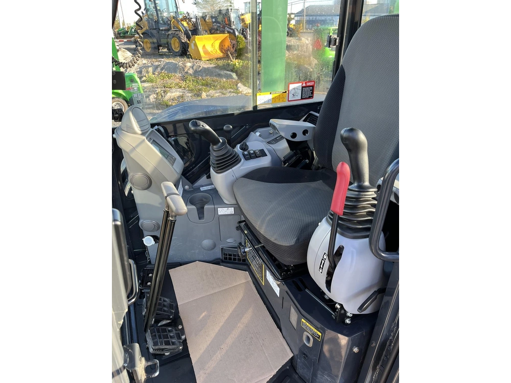 John Deere 60 P 2024 alt