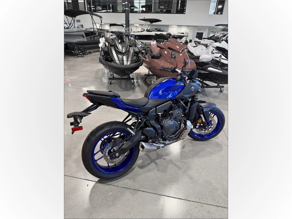 2026 Yamaha Mt-07 alt