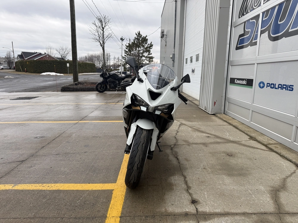 2026 Kawasaki Ninja Zx-6r alt