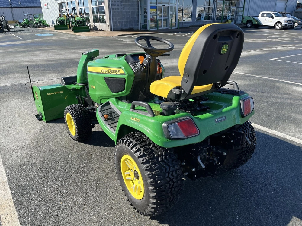 2021 John Deere X739 alt
