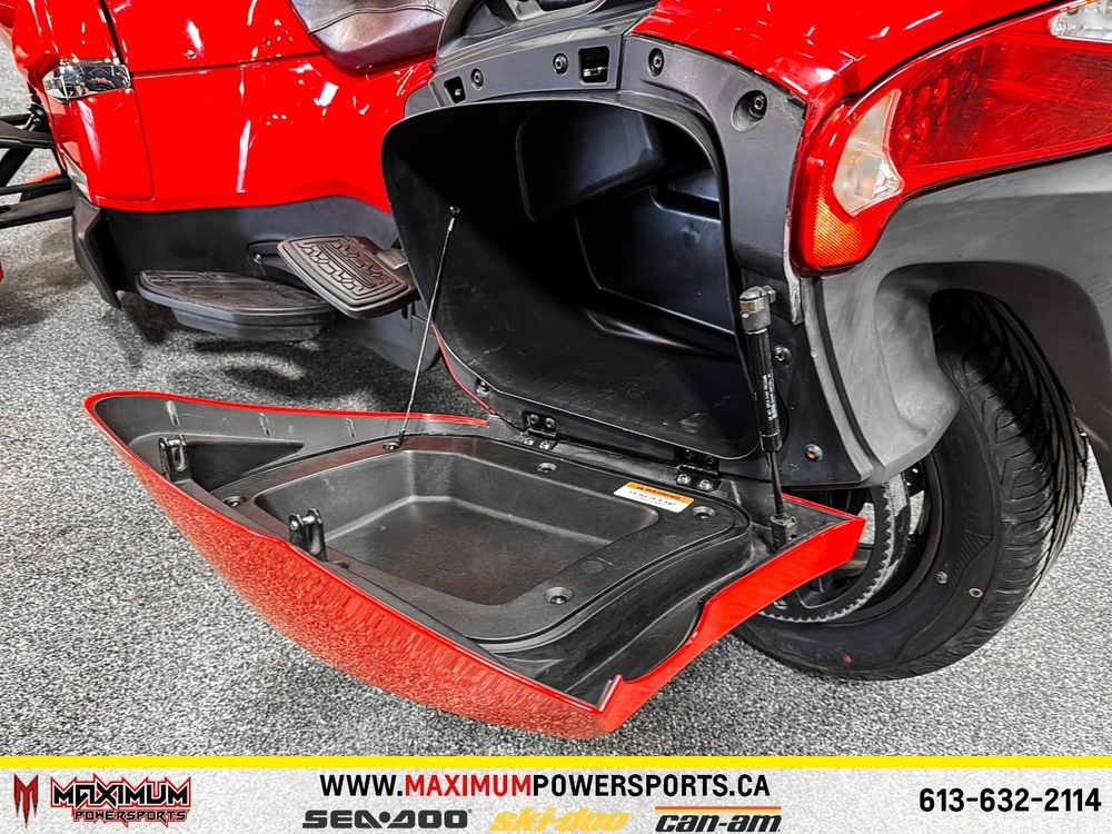 2013 Can-am Spyder Rt-s alt
