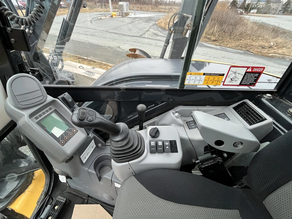 John Deere 60 P 2023 alt