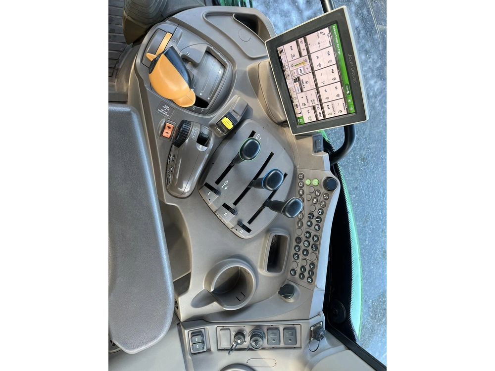 2021 John Deere 6130r alt