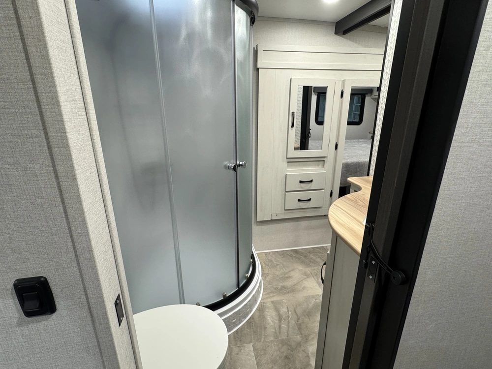 Coachmen Chaparral 27bar 2026 alt