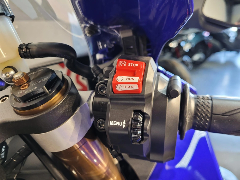 2026 Yamaha Yzf-r1 *à Partir De 3.99%💳 alt