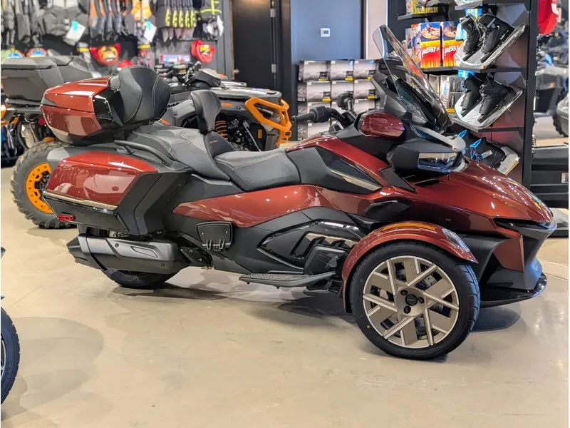 2026 Can-Am Spyder RT Sea-To-Sky - Mars Red Metallic