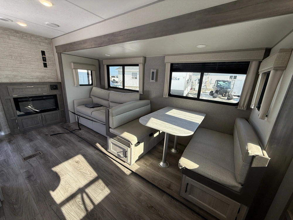 Catalina 39fkts 2025 alt