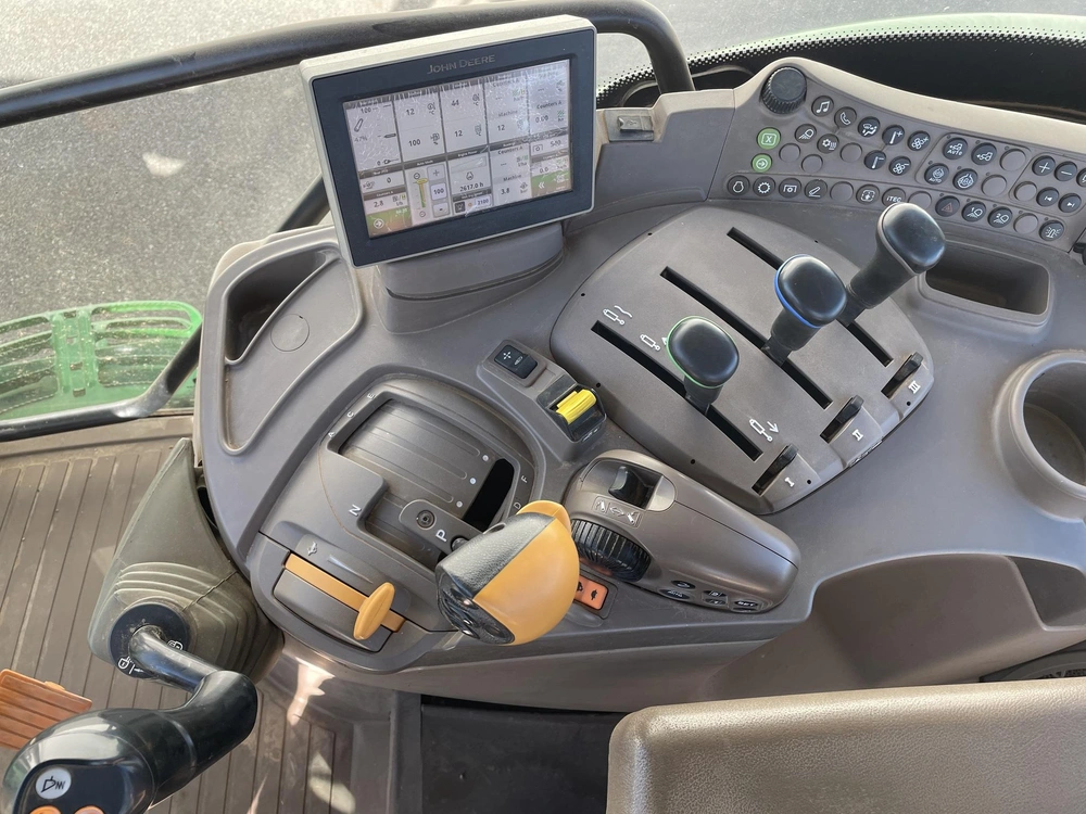 2018 John Deere 6130r alt