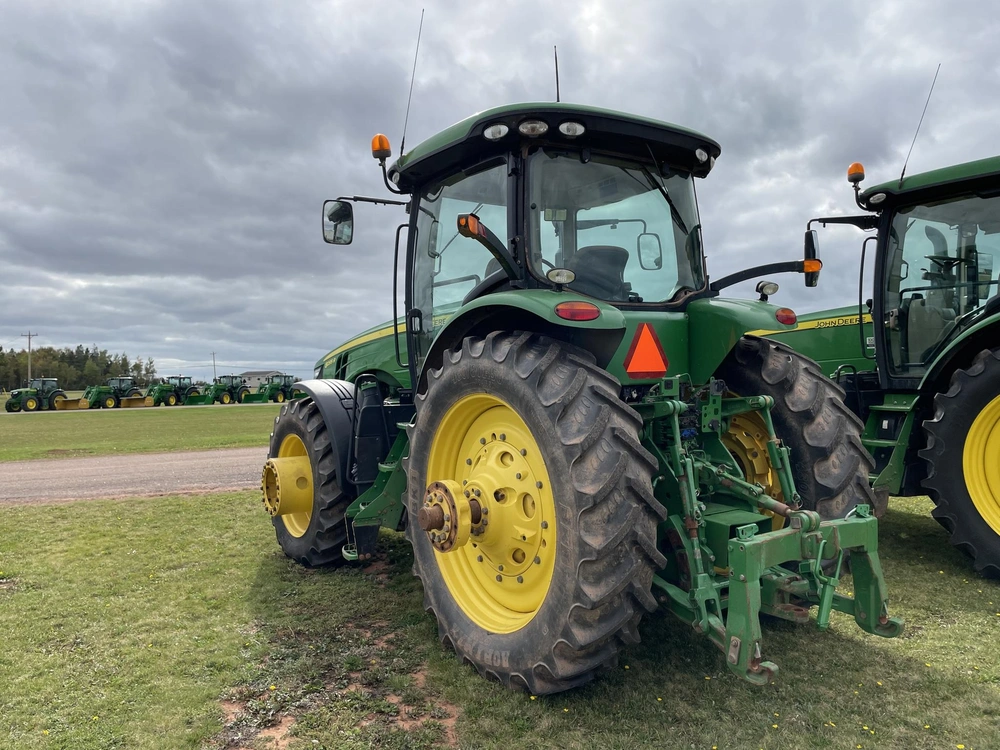 2014 John Deere 8295r alt
