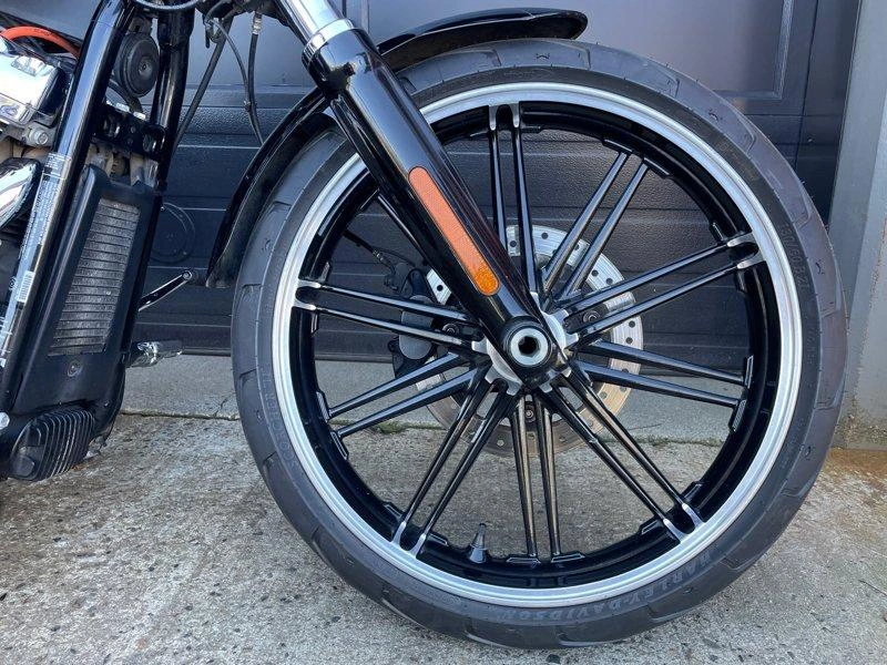 2019 Harley-davidson Fxbrs - Softail Breakout® alt